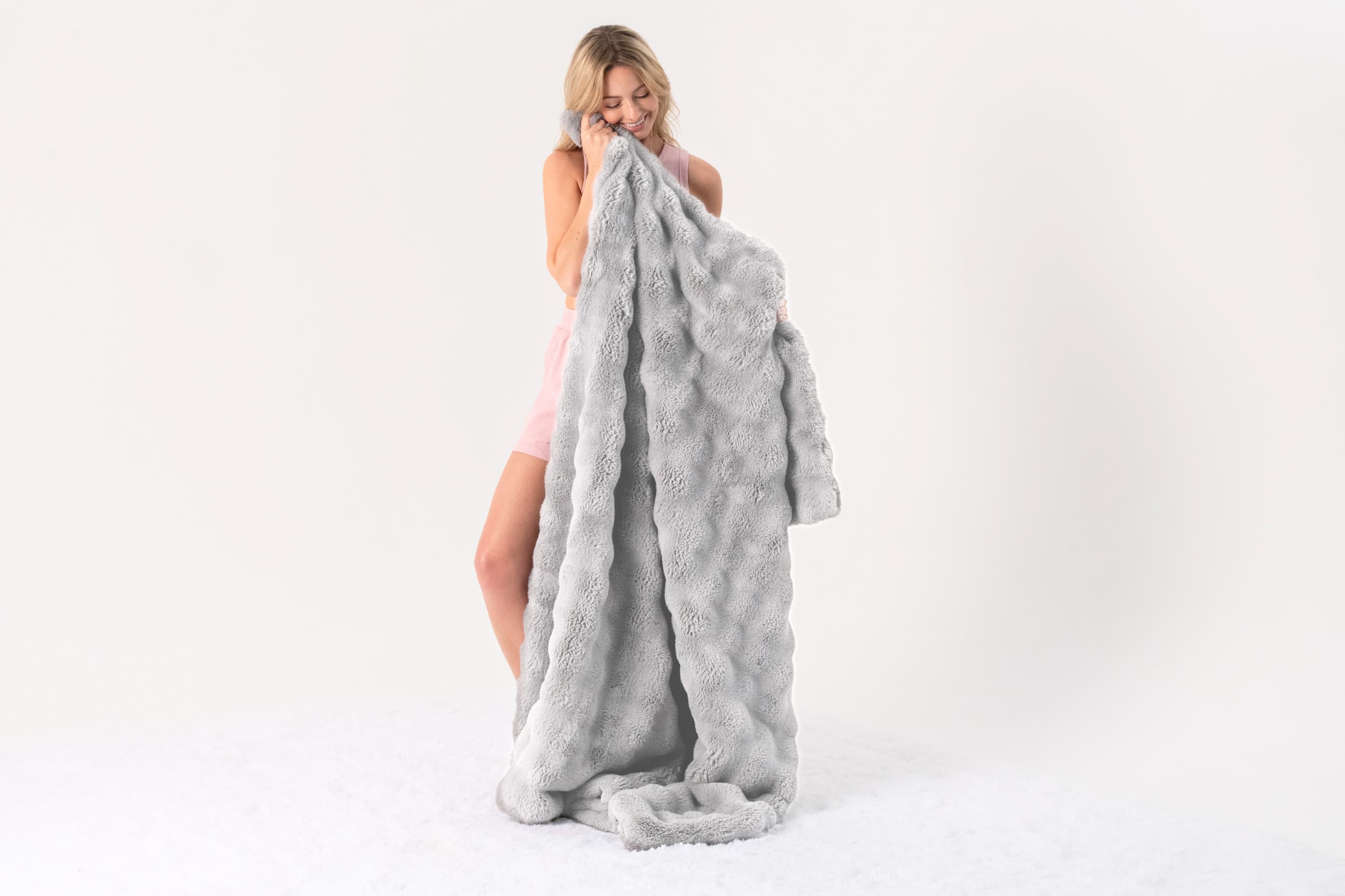 Faux Fur Wave Throw Blanket