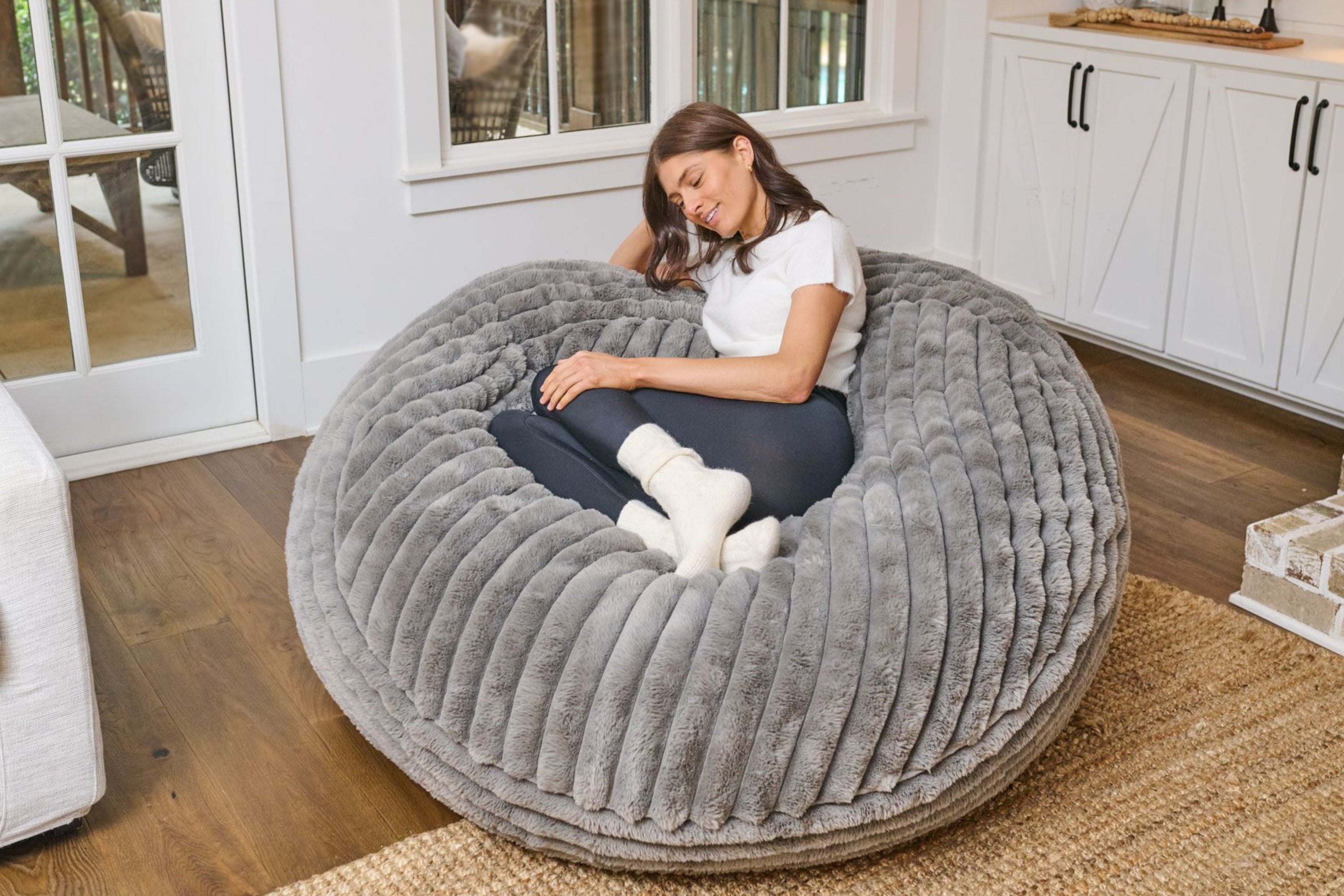 Classic Bean Bag Chair (Standard)