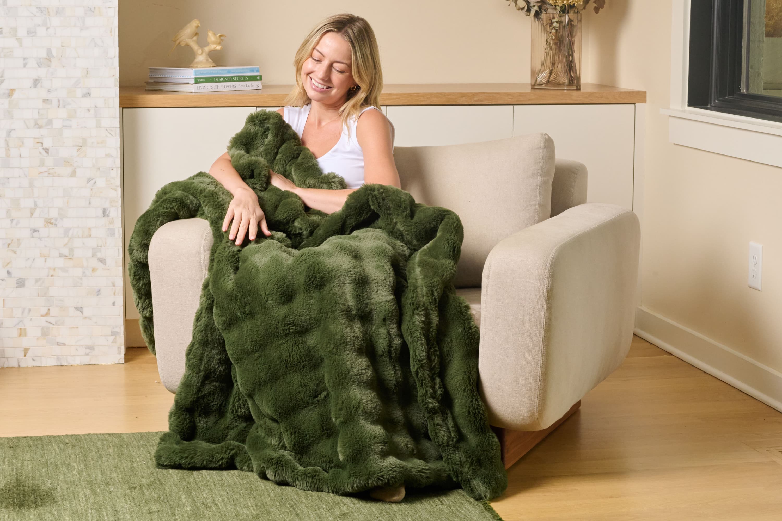 Faux Fur Wave Throw Blanket